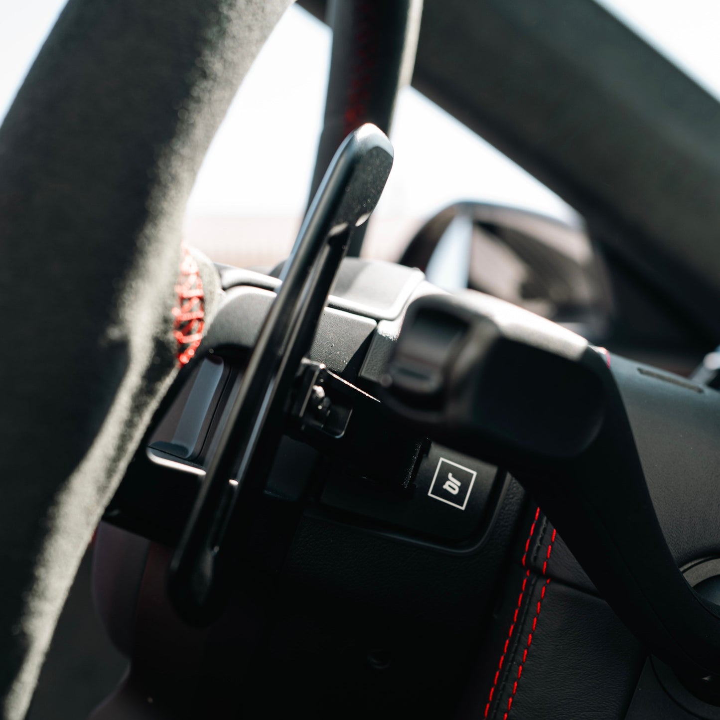 JQ Werks Madtrace® Clubsport Magnetic Paddle Shifters For PORSCHE